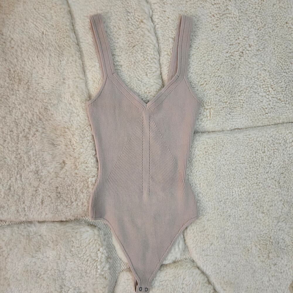 Abercrombie & Fitch Knit V-Neck Bodysuit